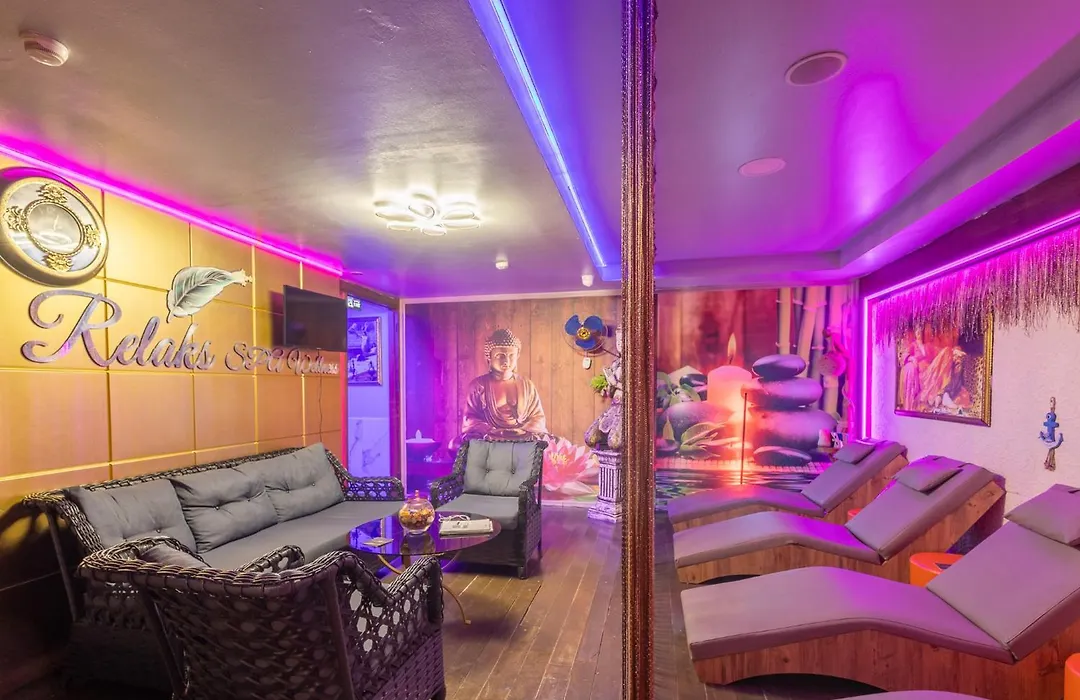 Reo Hotel-1