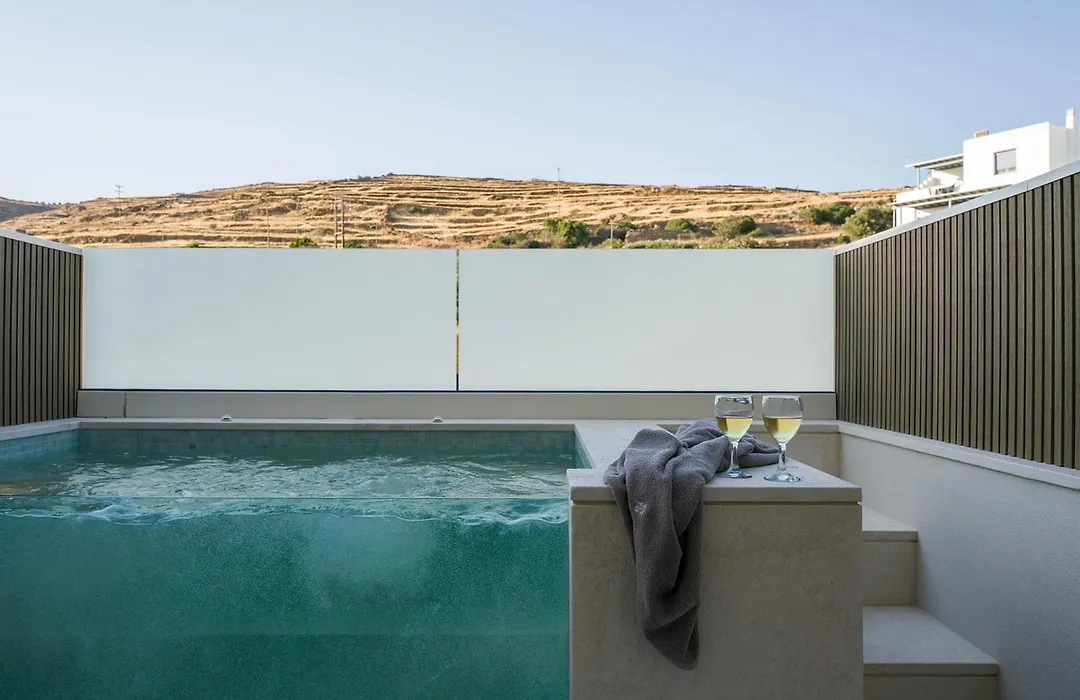 Lithos Luxury Suites-1