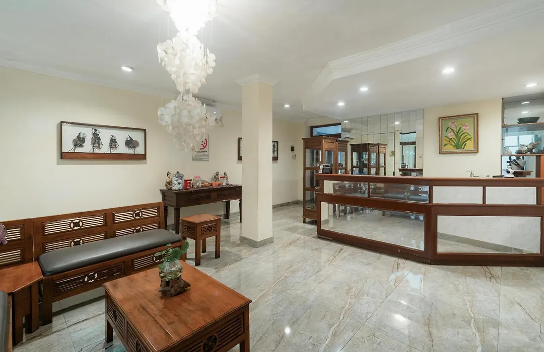 Reddoorz Near Gubeng Station Surabaya-1