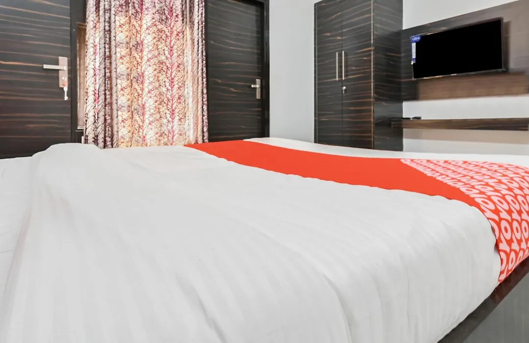 Hotel O Symphony-1