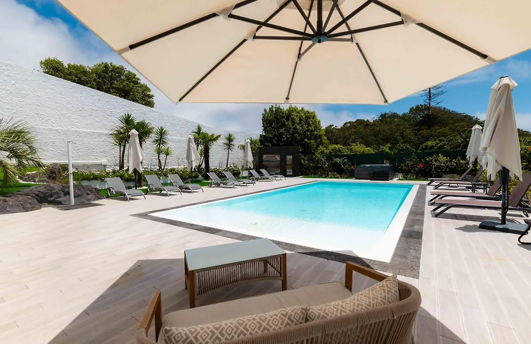 Gaivota Guest House-1