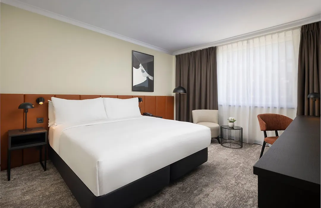 Hilton Düsseldorf-1