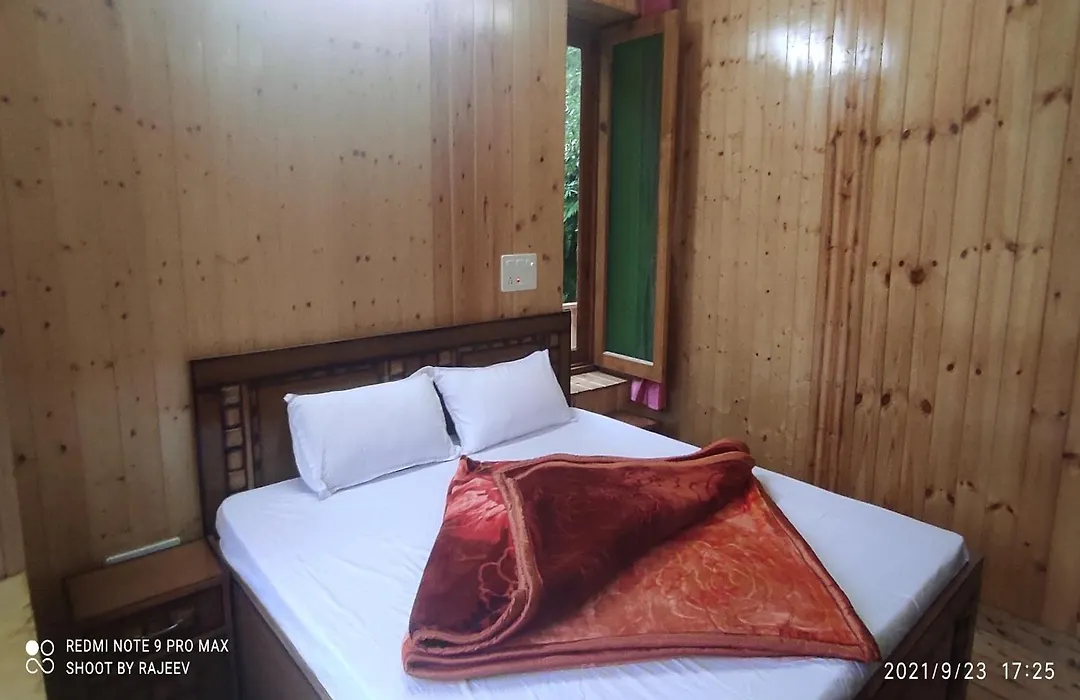 Hotel O Kamal Guest House Tirthan-1