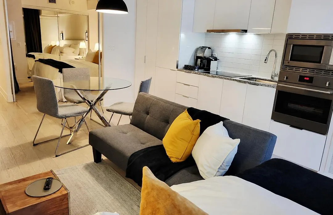 Stylish Downtown Toronto Residential Hotel-1