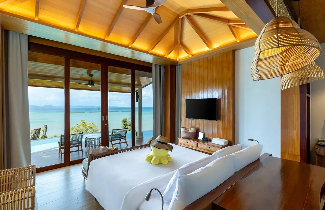 Sinae Phuket Luxury Hotel-1