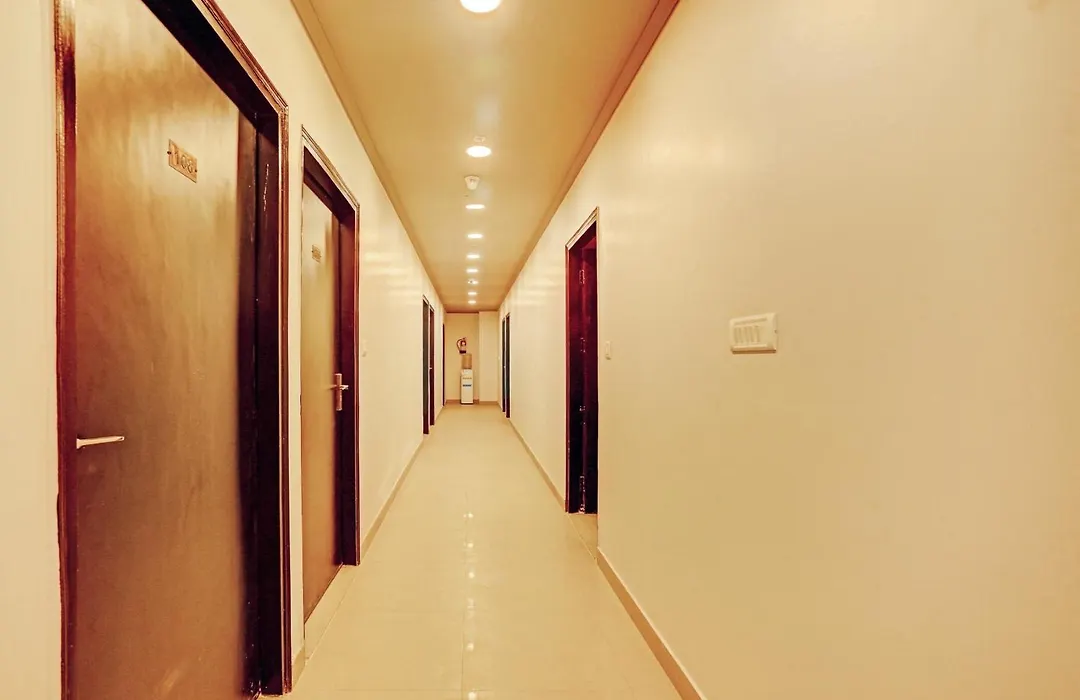 Collection O One Hotel-1