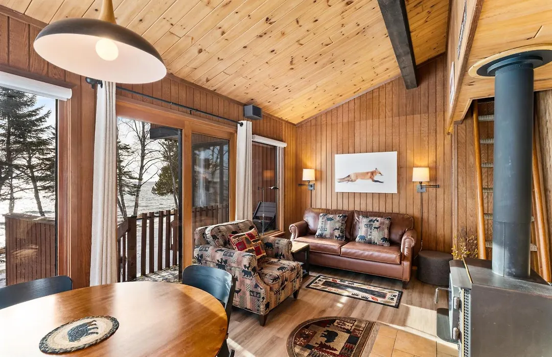 Lutsen Sea Villas-1