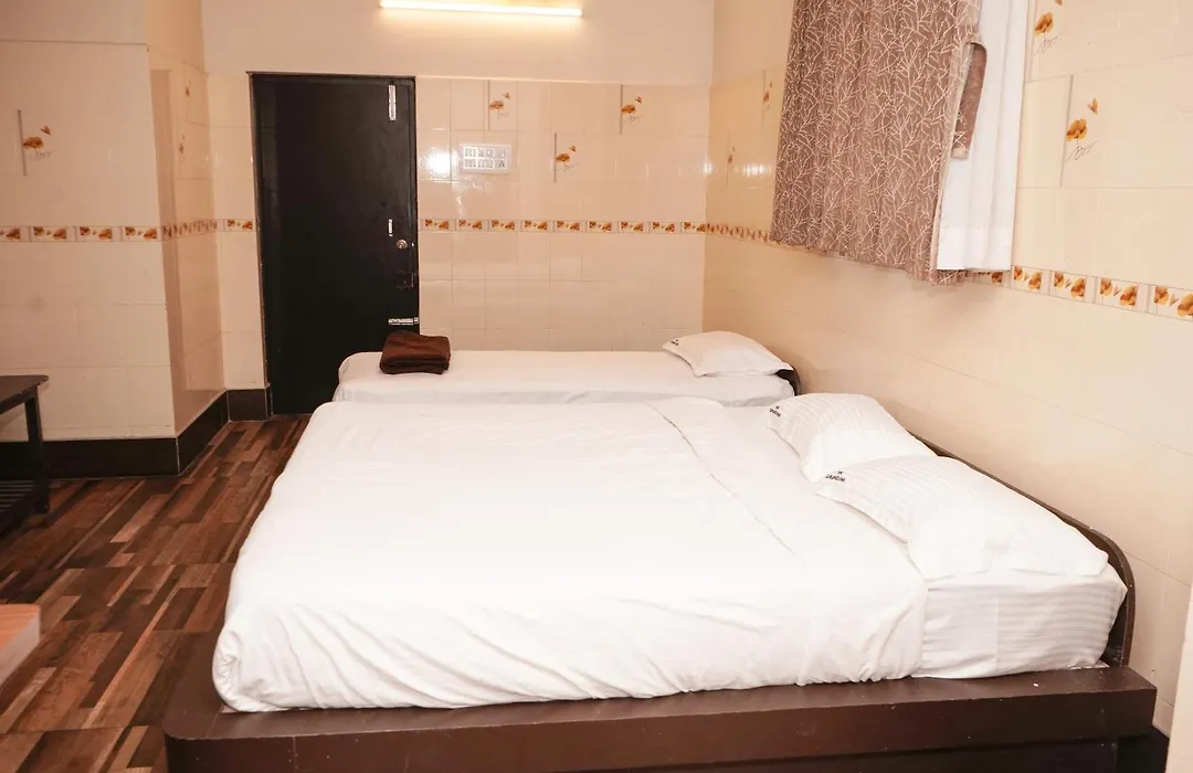 Hk Grand Inn-1