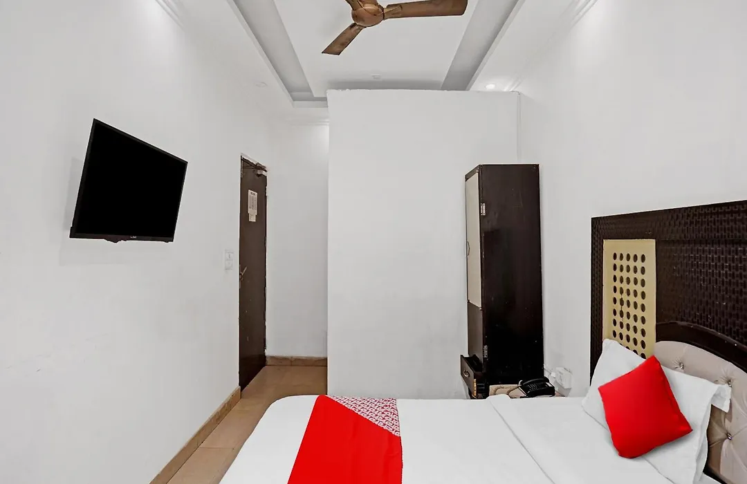 Hotel O 5 Inn-1