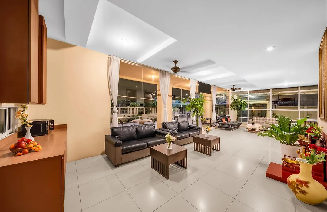 Tycoon Holiday Hotel-1