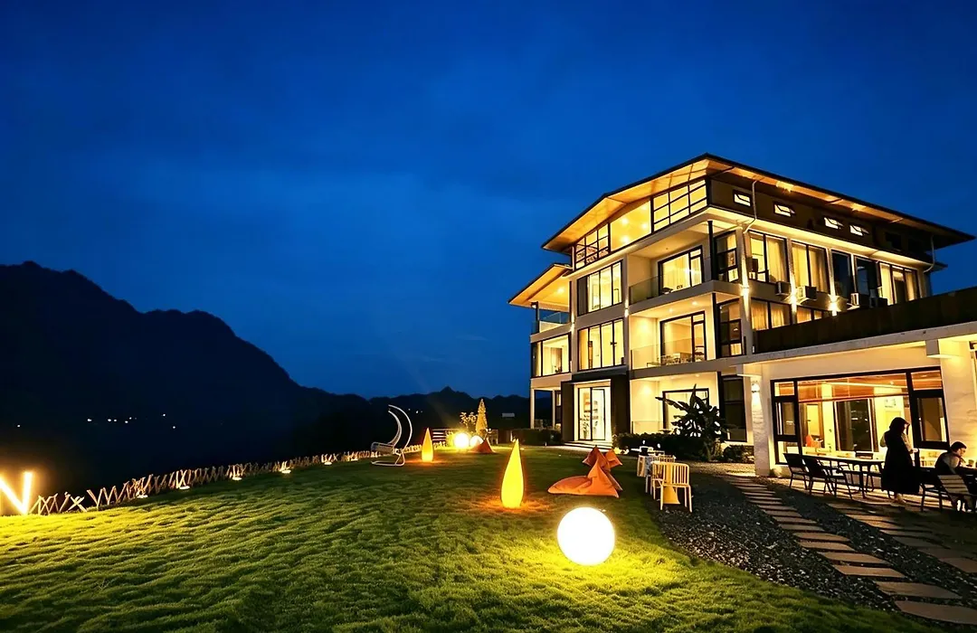 Xman Sunrise Peaks Resort-1