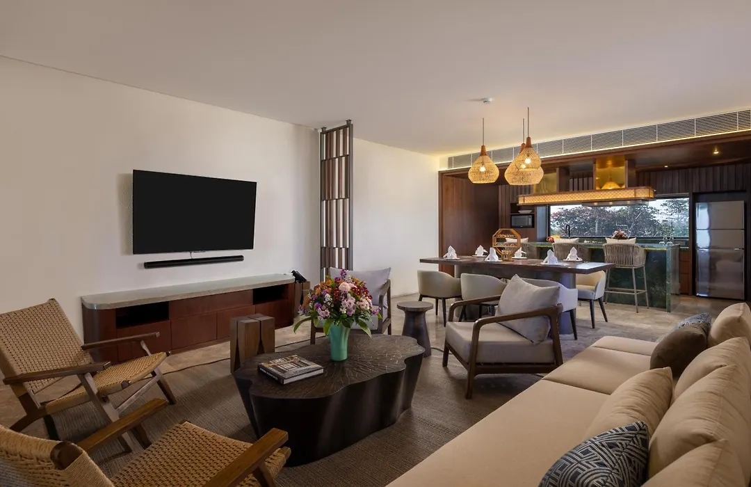 Sumitra Luxury Villas & Resort By Pramana-1
