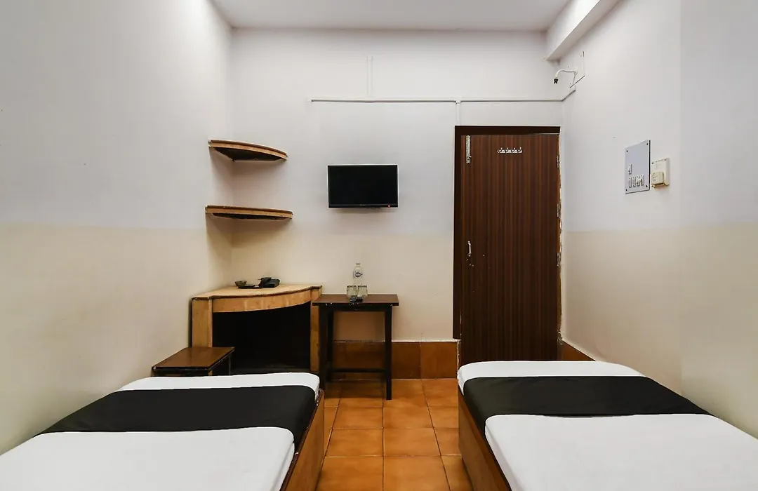Super Hotel O By Oyo Dinar-1
