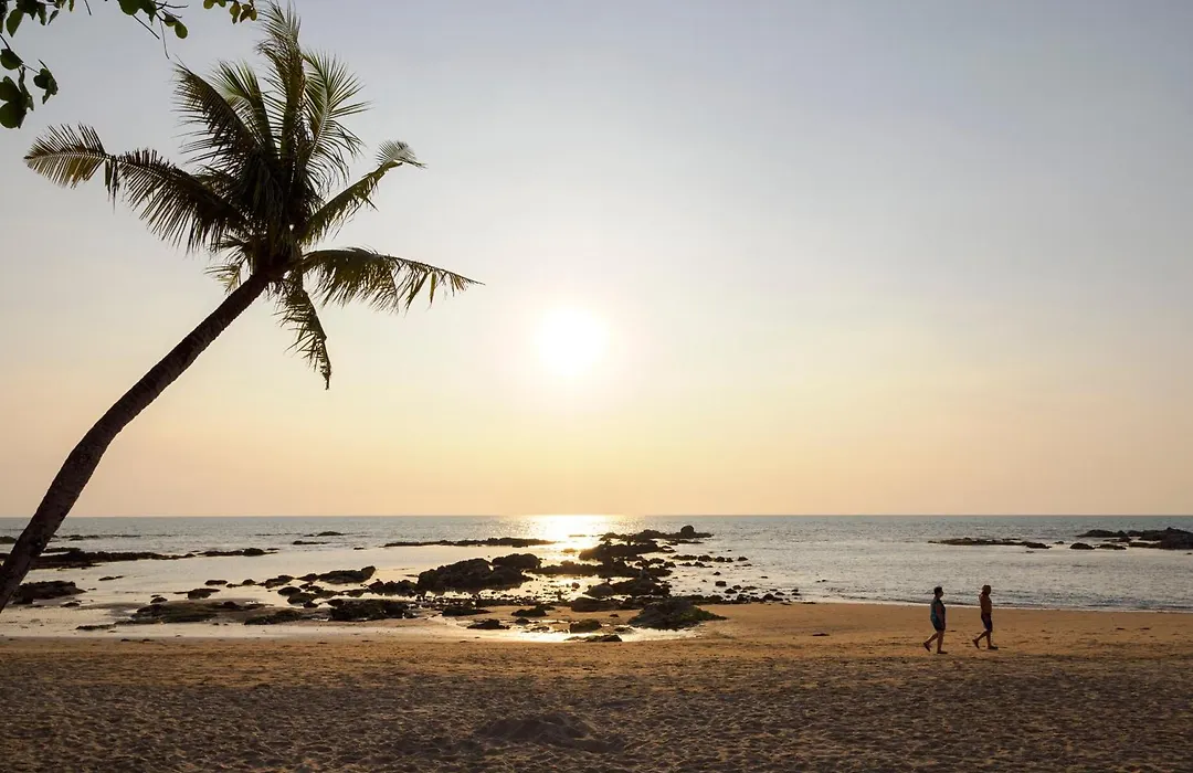The Little Shore Khao Lak By Katathani-1