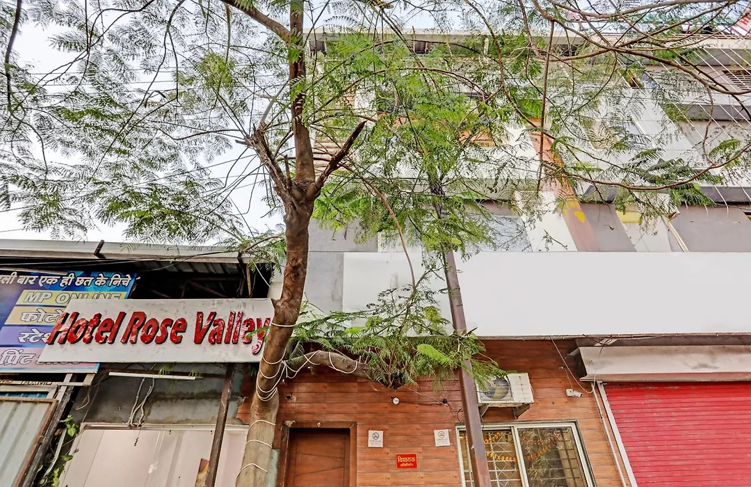 Oyo Hotel Rose Valley-1