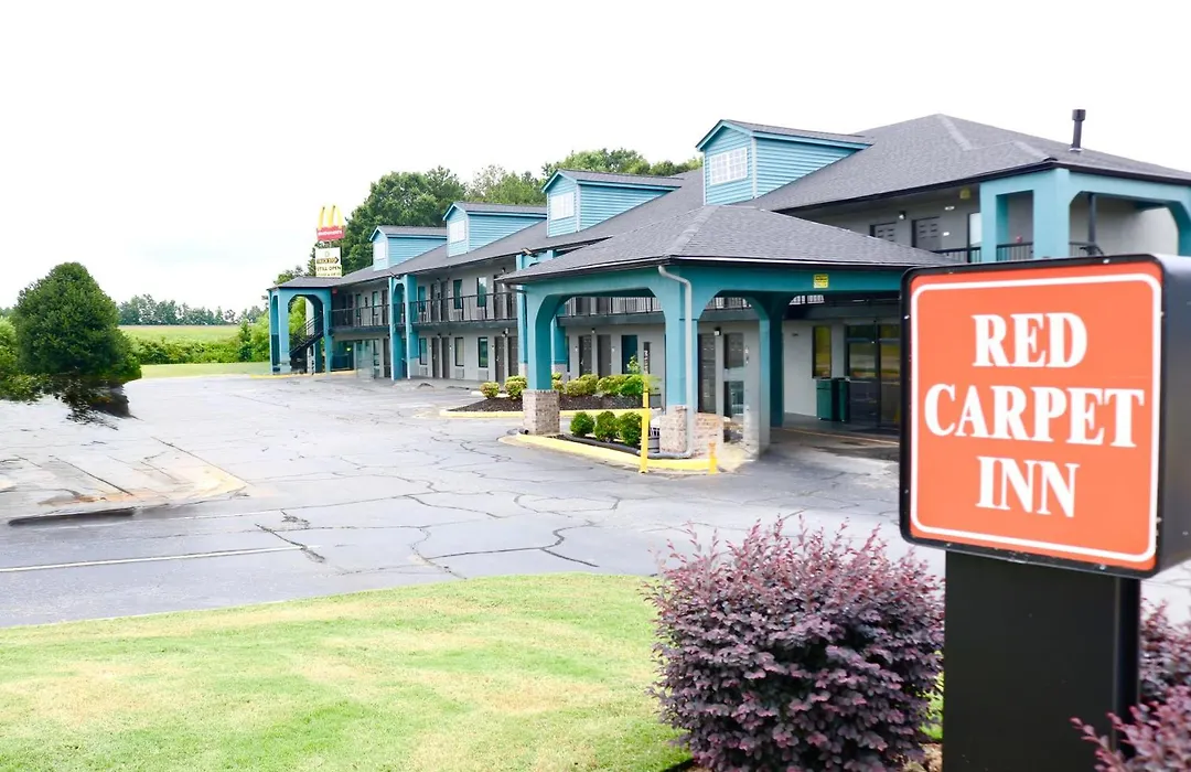 Red Carpet Inn & Suites-1