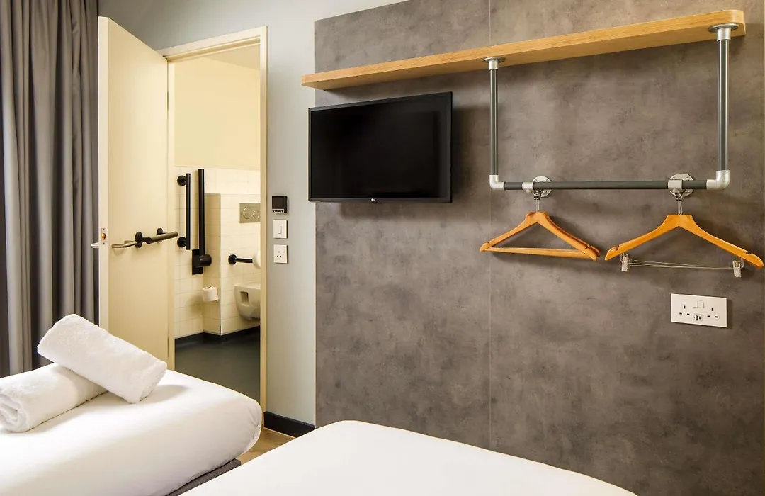 Ibis Budget Birmingham Centre-1