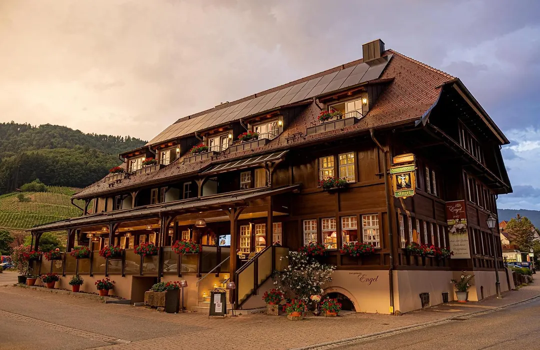 Schwarzwaldgasthaus Goldener Engel-1