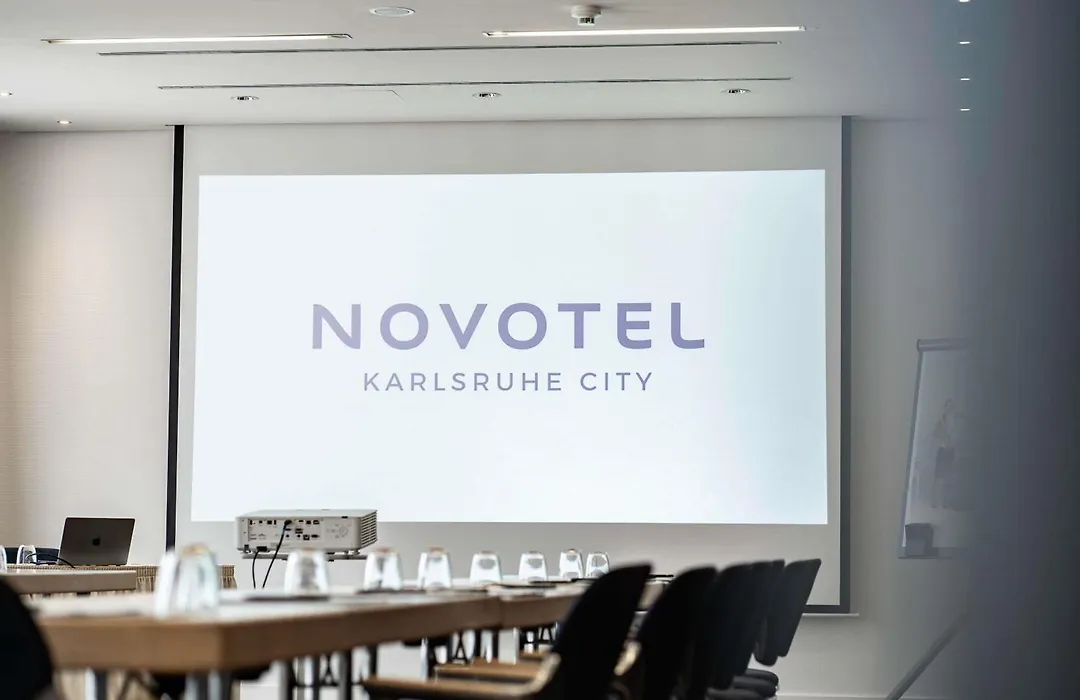 Novotel Karlsruhe City-1