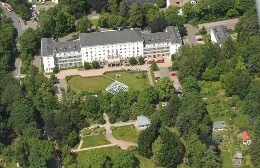 Sunday Hotel Friedrichroda&SPA-1
