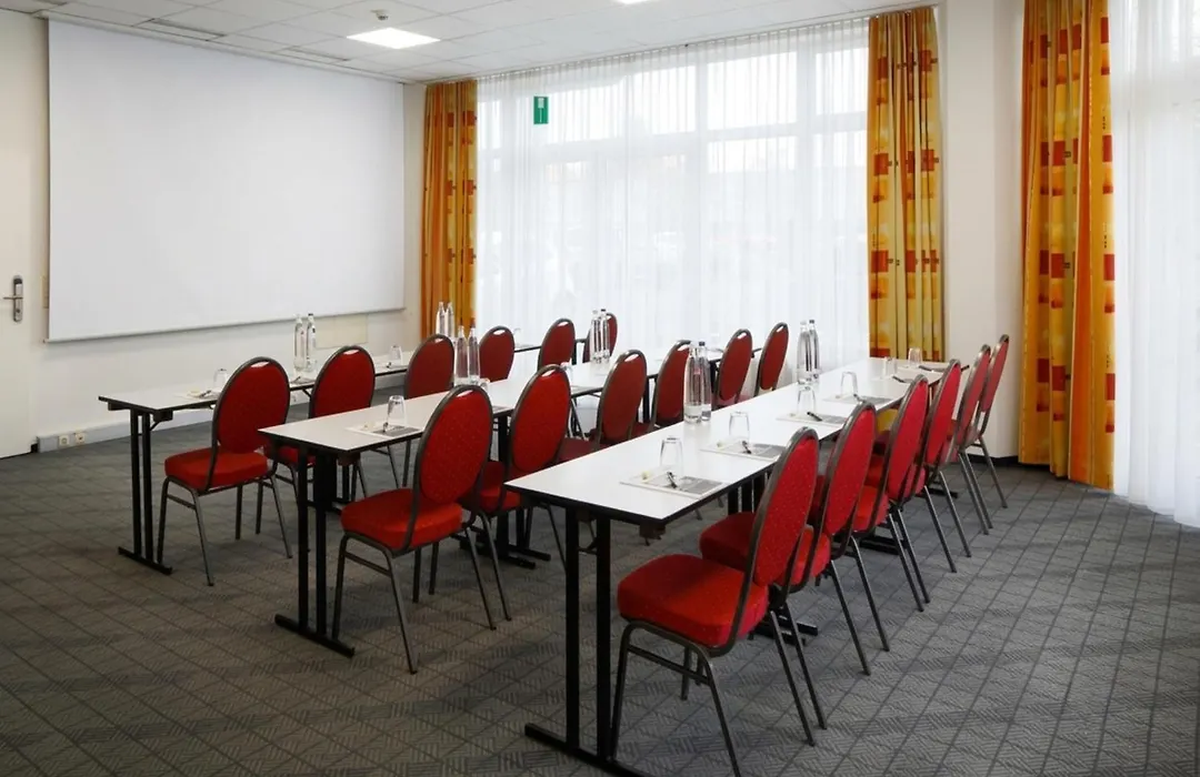 Sunday Hotel Koeln Bruehl-1