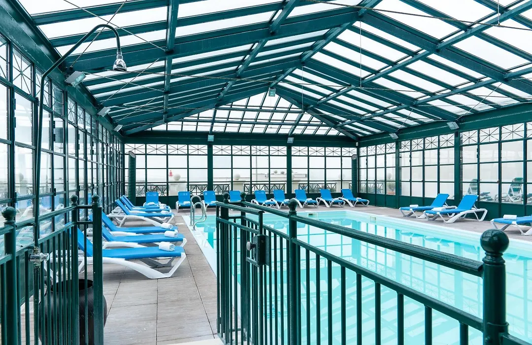 Sowell Hotels Le Beach-1