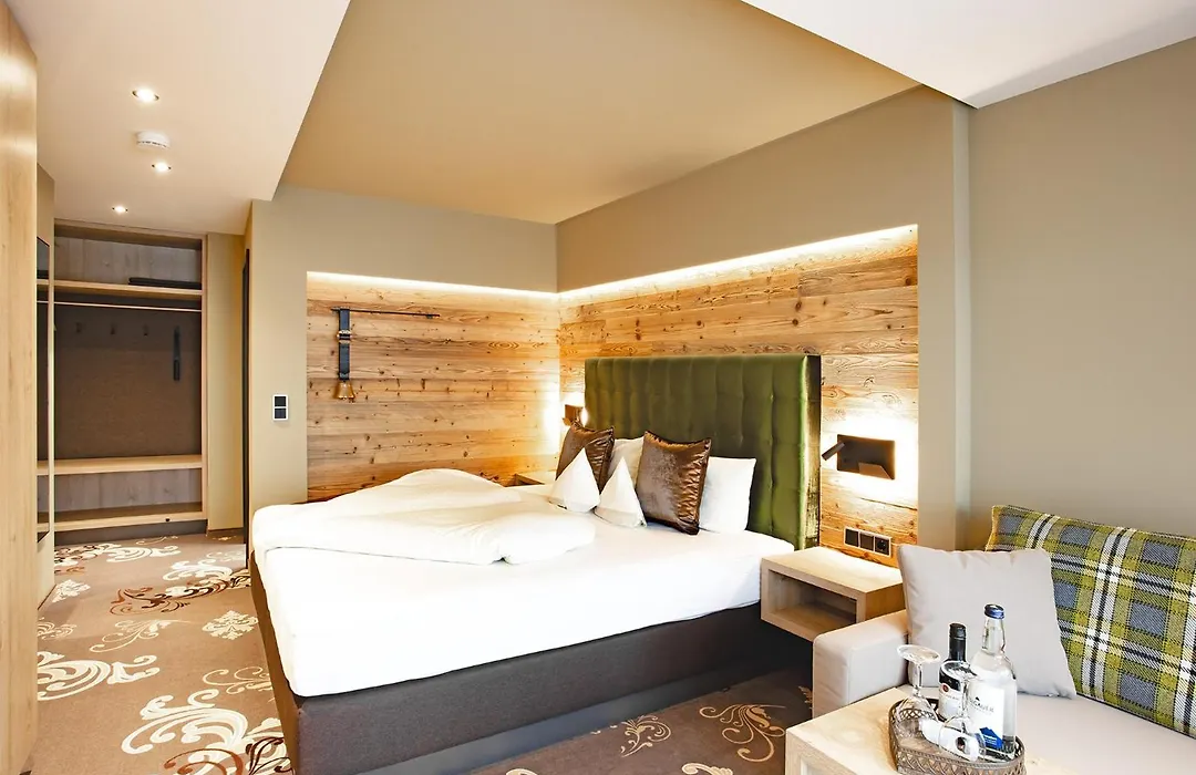 Hotel Bergruh-1