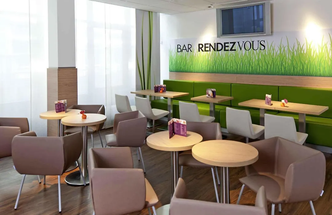 Ibis Augsburg Hauptbahnhof-1