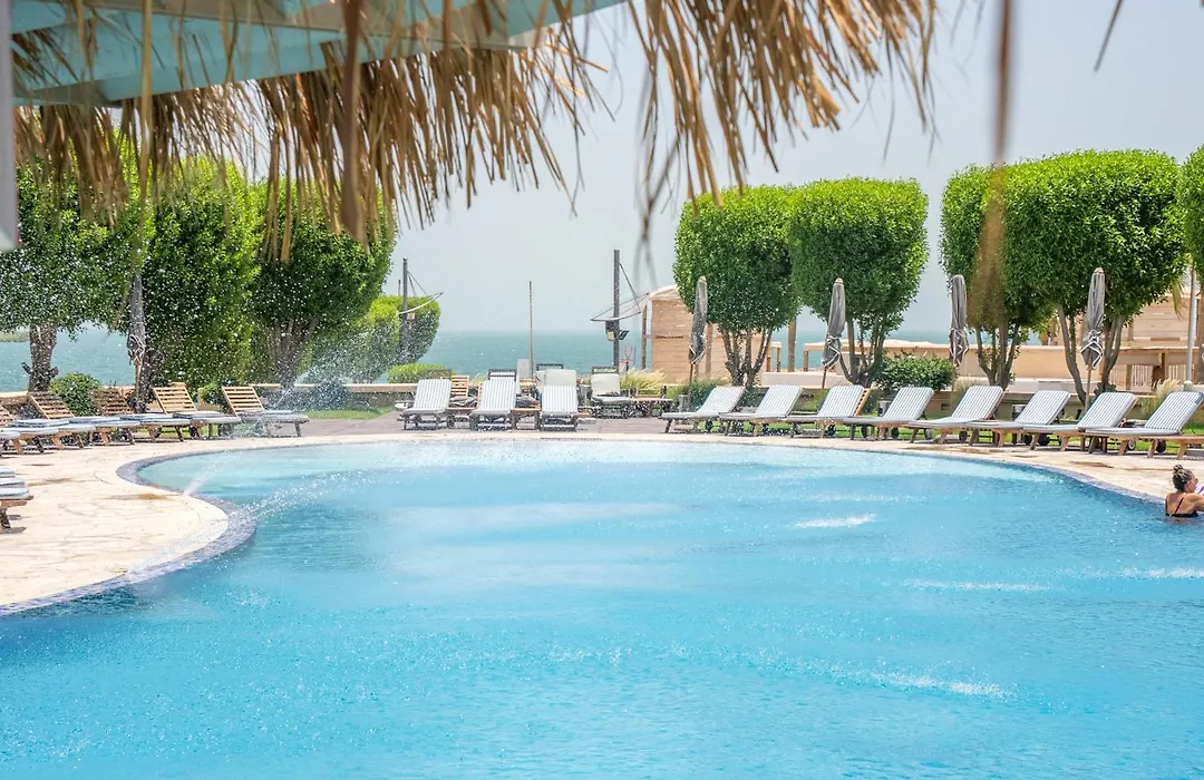 Marina Hotel-1
