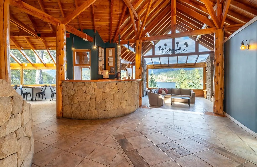 Peninsula Petit-1