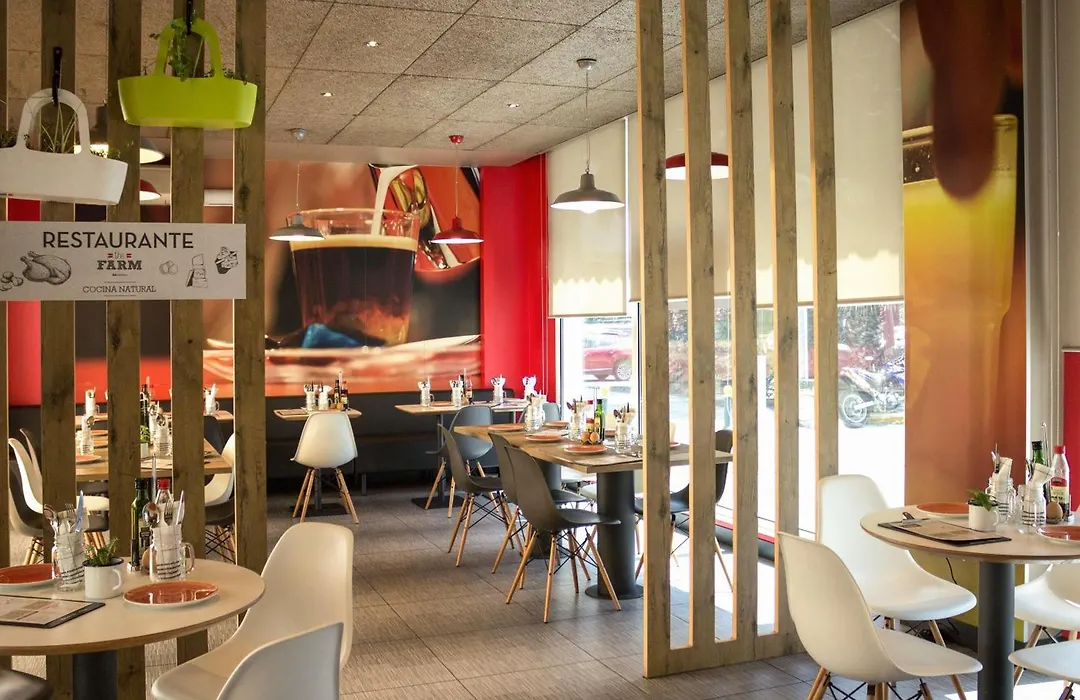 Ibis Sevilla-1