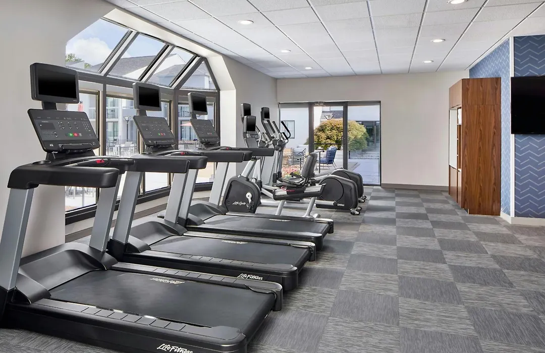 Courtyard By Marriott Atlanta Windy Hill/Ballpark-1