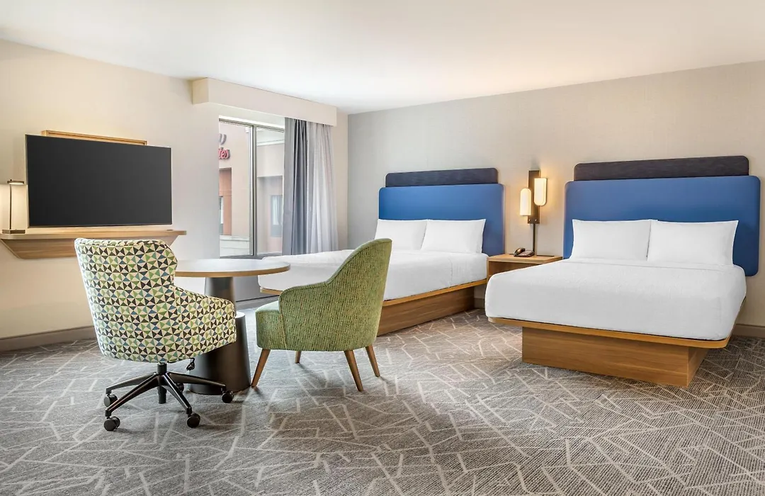 Hampton Inn & Suites Cincinnati / Uptown - University Area-1