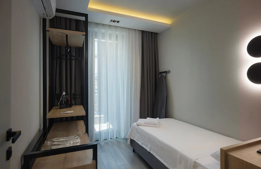 The Room Hotel & Apartments-1