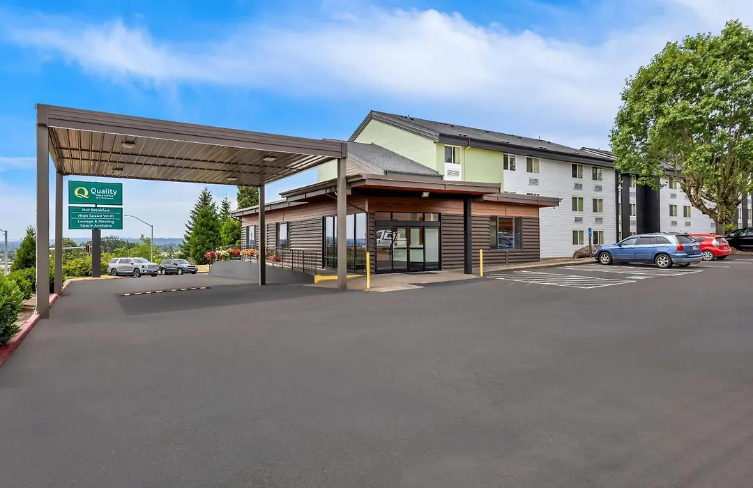Quality Inn & Suites Clackamas - Portland-1