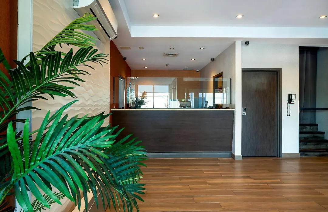 Hotel Newstar Montreal-1