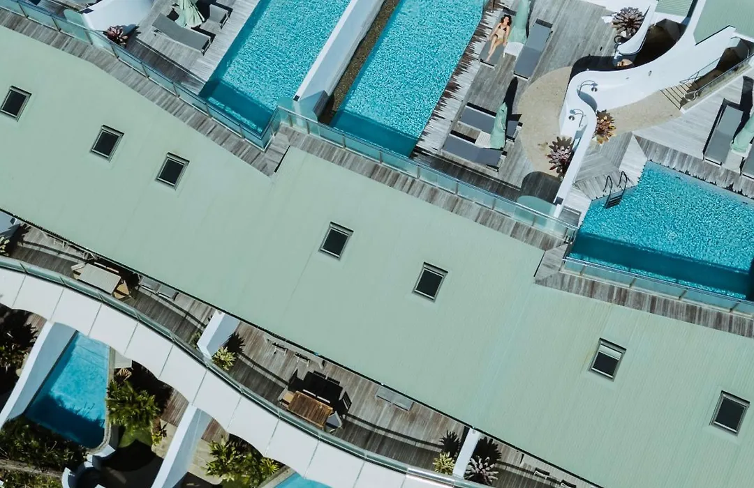 Beach Suites-1