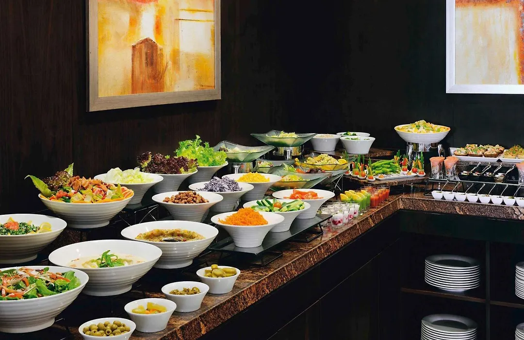 Moevenpick Hotel Apartments Al Mamzar Dubai-1