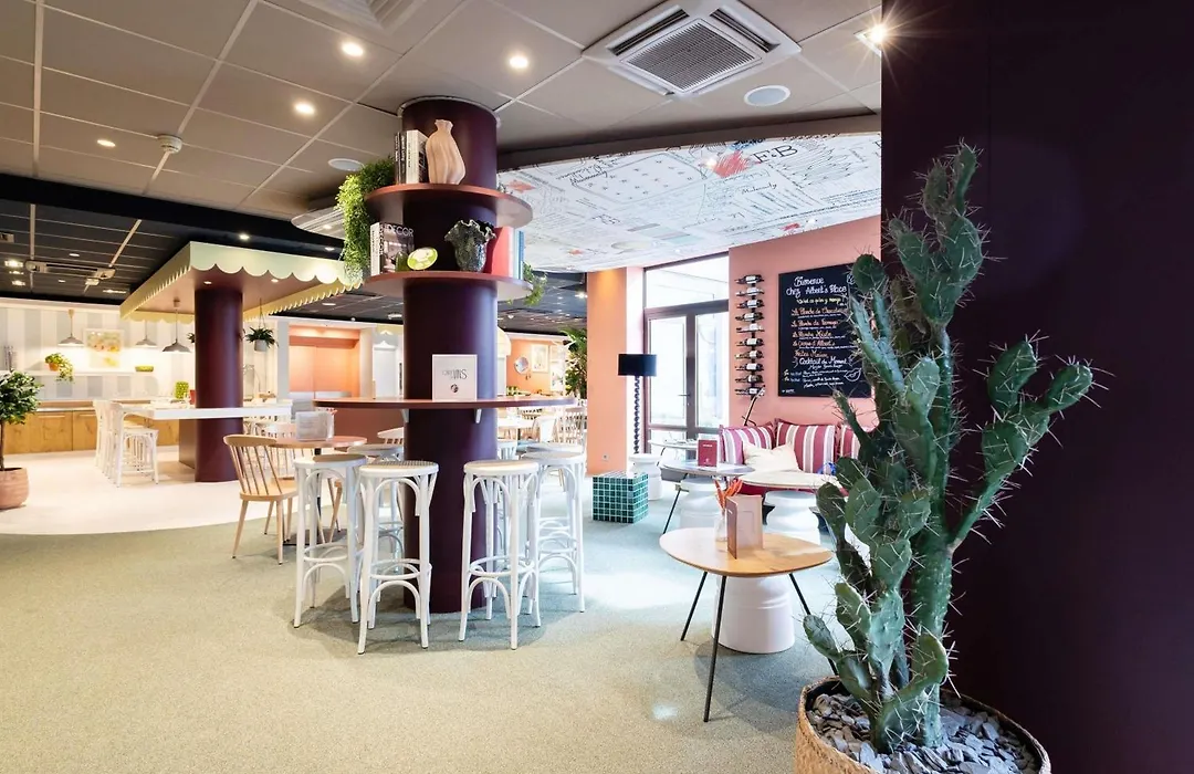 Ibis Lille Centre Gares-1