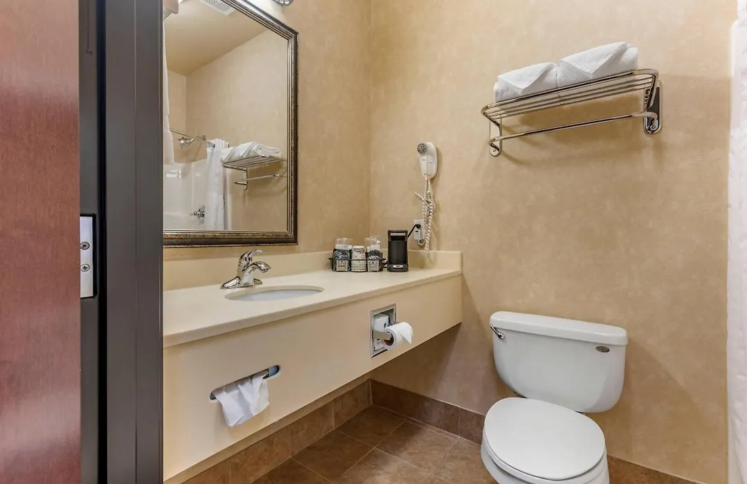 Comfort Inn & Suites Russellville I-40-1