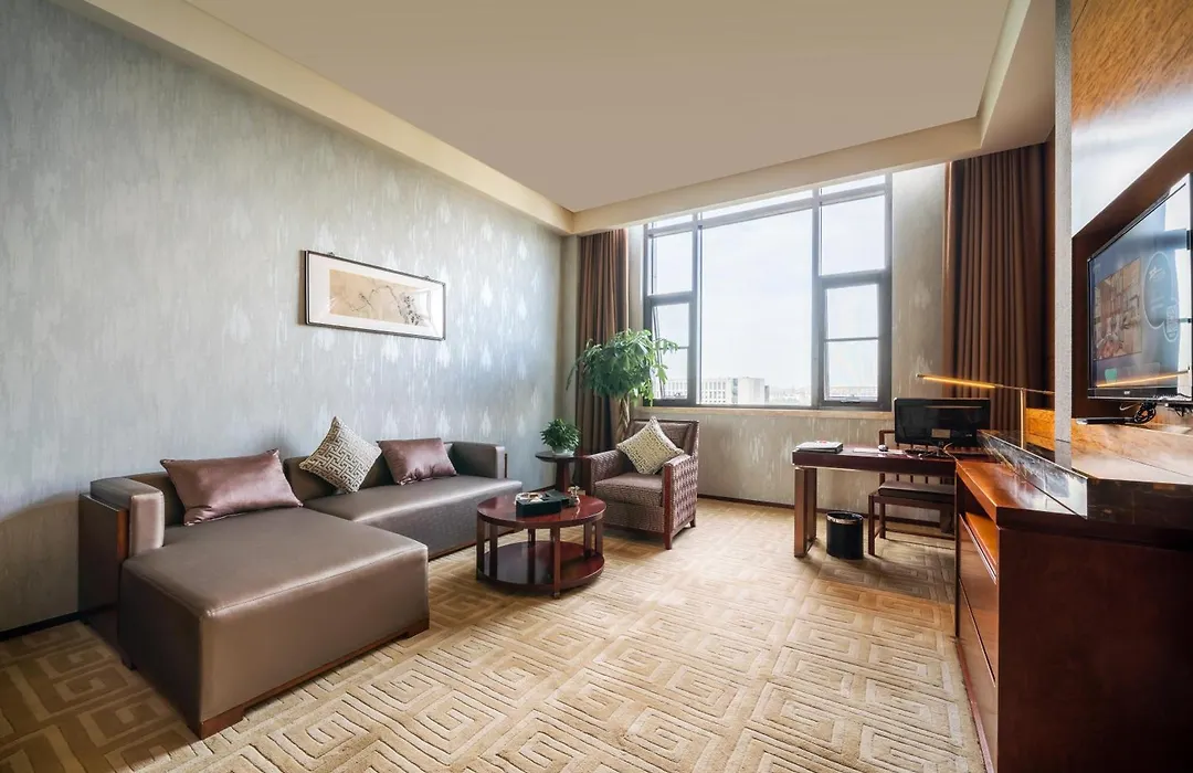 Chengdu Joyhub Air Hotel-1