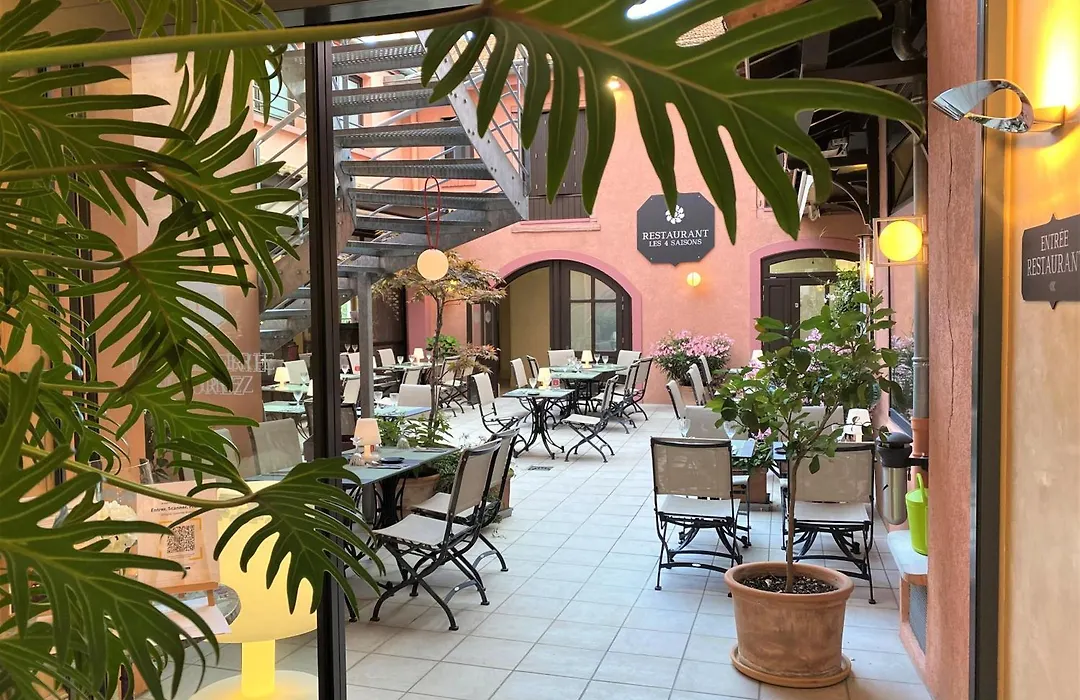 Hostellerie du Forez-1