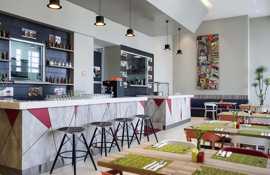 Ibis Styles Jakarta Mangga Dua Square-1