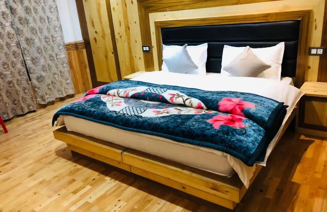 Spiti Valley Hotel-1