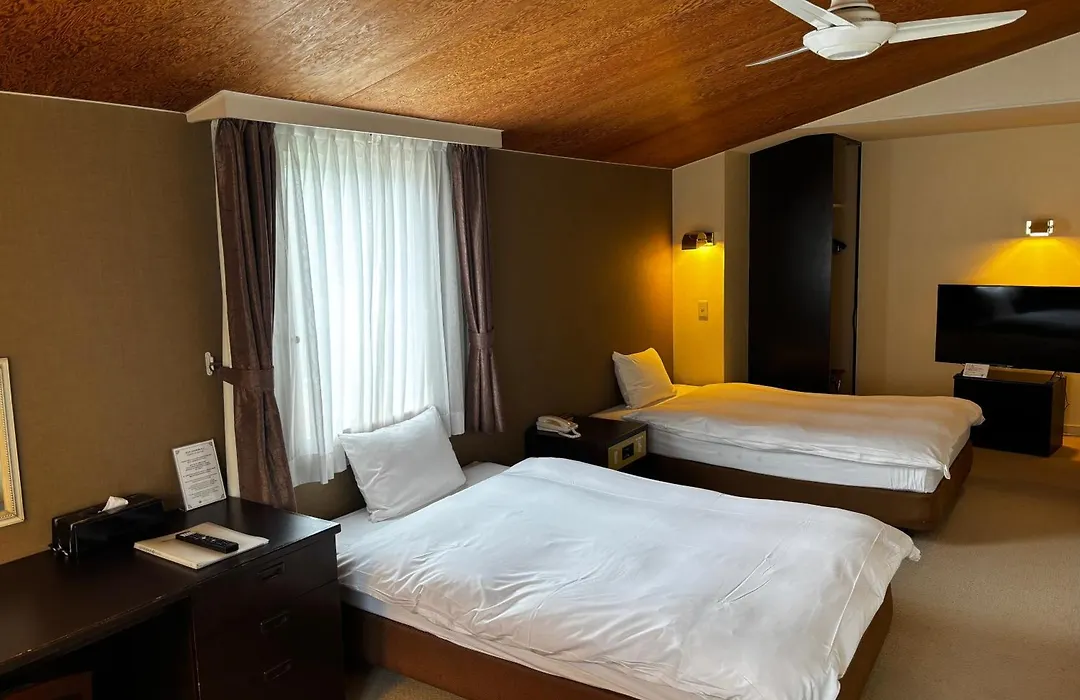 Hotel Karuizawa Elegance-1