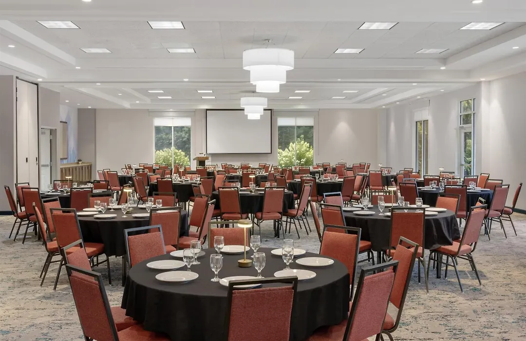 Hilton Garden Inn Greensboro Airport-1