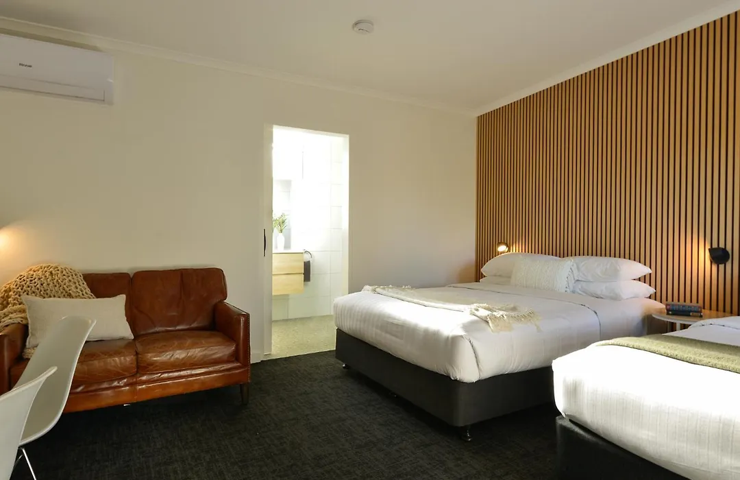 Sea Lake Motel-24 Hour Check-In Private Ensuite Rooms-1