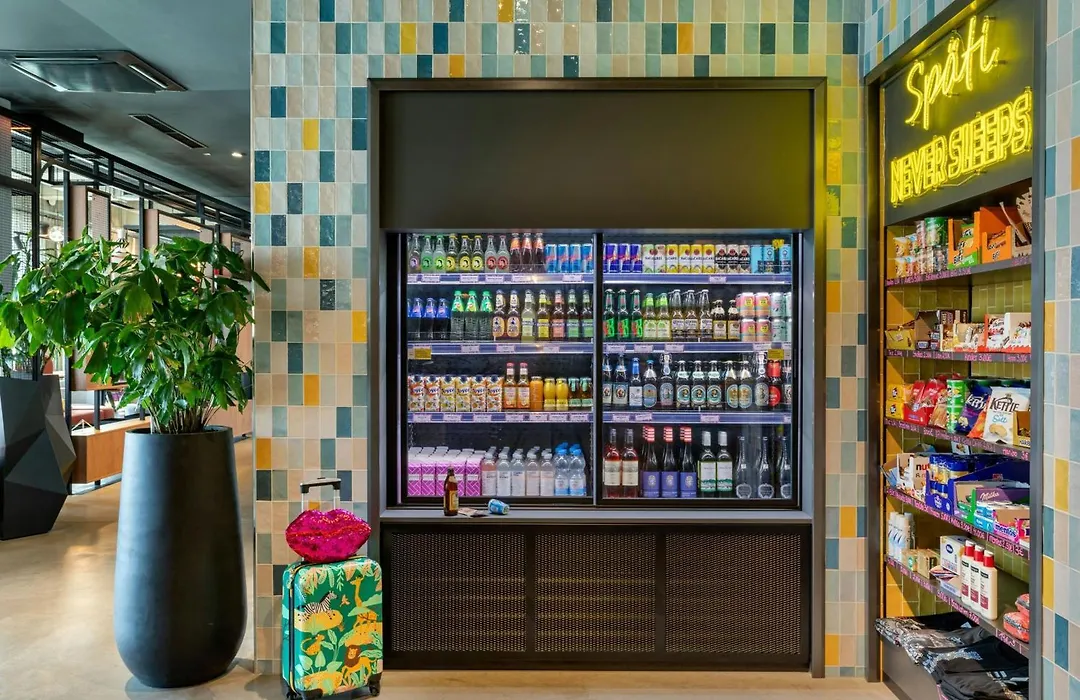 Moxy Berlin Ostbahnhof-1