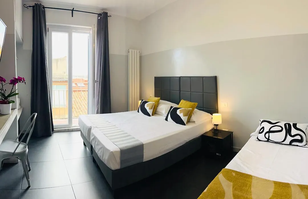 Floor 6 Boutique Rooms By Dot Suites-1