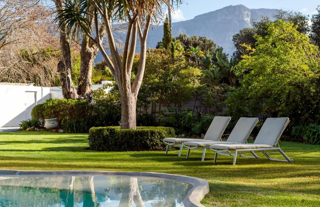 Beluga Of Constantia Guest House-1